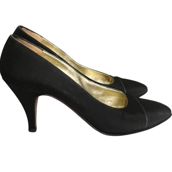 Chanel Black Interlocking CC Logo Nylon Pumps, US7.5,/T37.5 - Picture 2 of 15